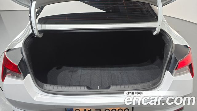Hyundai Avante Hybrid (CN7) Smart 2023 — фото 20