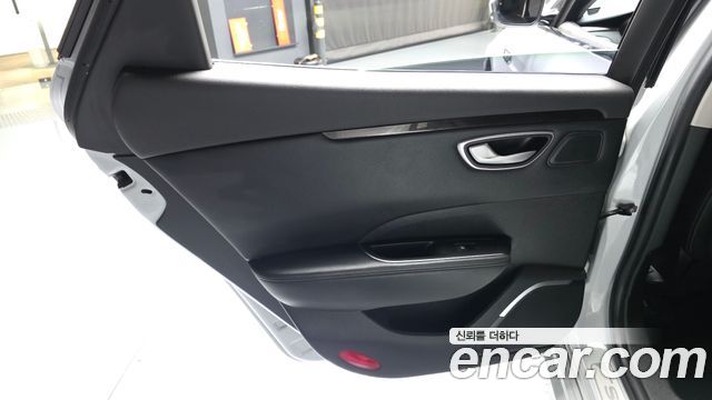 Renault Korea SM6 2.0 GDe RE 2019 — фото 25