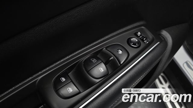 Renault Korea QM6 2.0 GDe RE Signature 2WD 2020 — фото 32