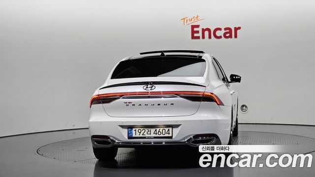 Hyundai Grandeur (IG) 3.0 LPi Exclusive 2022 — фото 4