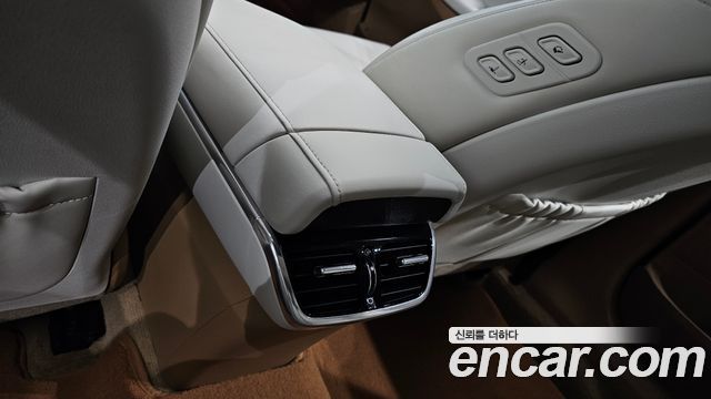 Hyundai Grandeur (IG) 3.0 LPi Exclusive 2022 — фото 18