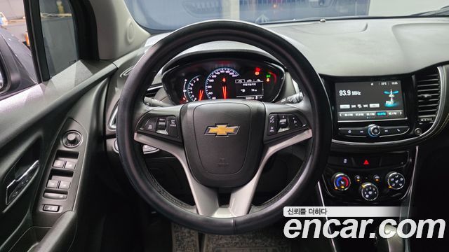 Chevrolet Trax 1.4 Premier 2018 — фото 13