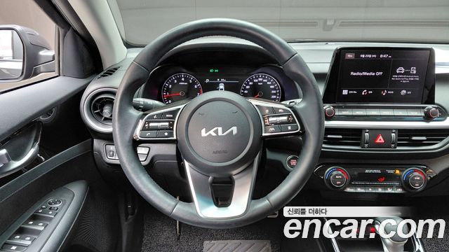 Kia K3 (II) 1.6 Prestige 2023 — фото 13