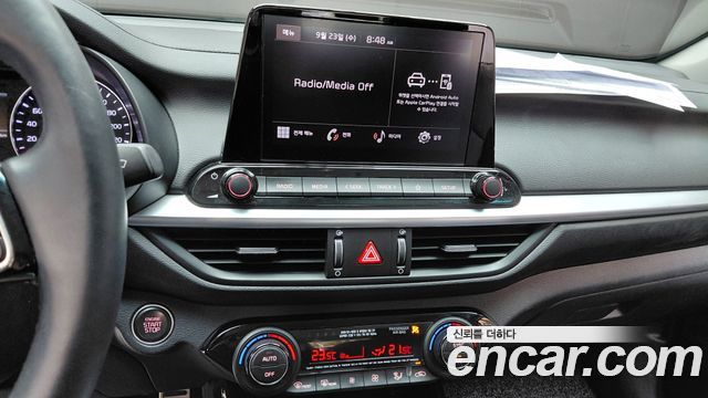 Kia K3 (II) 1.6 Prestige 2023 — фото 14