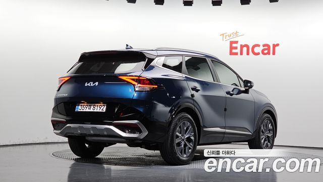 Kia Sportage (V) Gasoline 1.6 Turbo 2WD Signature 2024 — фото 2