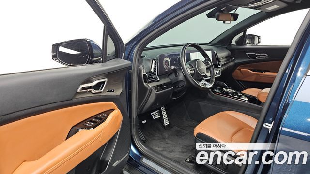 Kia Sportage (V) Gasoline 1.6 Turbo 2WD Signature 2024 — фото 10