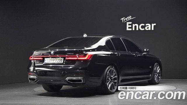 BMW 7 Series (G11) 730d xDrive M Sport 2022 — фото 2