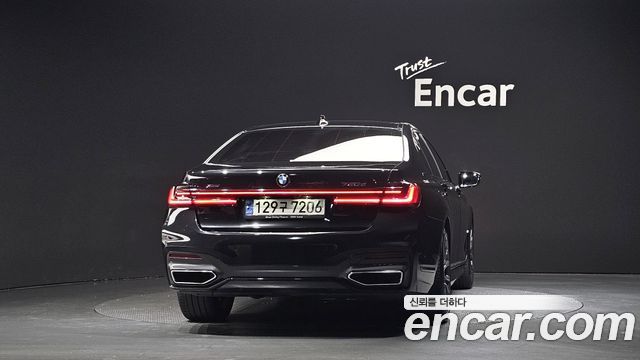 BMW 7 Series (G11) 730d xDrive M Sport 2022 — фото 4
