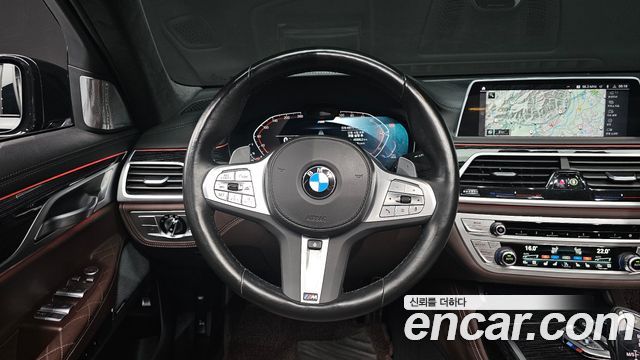 BMW 7 Series (G11) 730d xDrive M Sport 2022 — фото 12