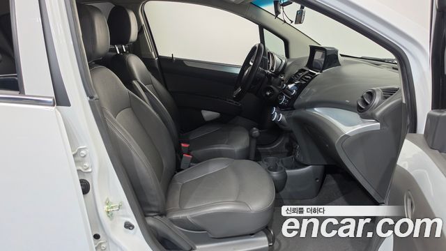 Chevrolet Spark LT Standard 2014 — фото 11