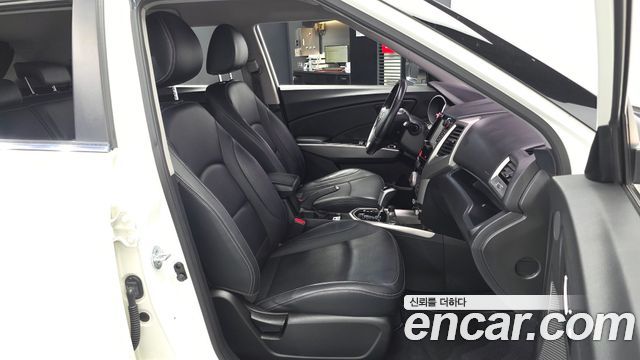 KG Mobility (SsangYong) Tivoli VX 2WD 2016 — фото 11