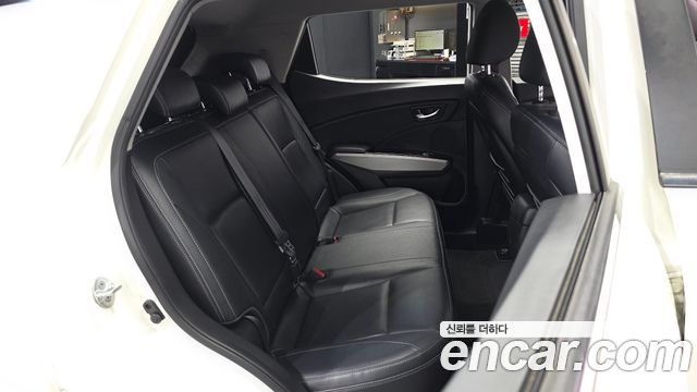 KG Mobility (SsangYong) Tivoli VX 2WD 2016 — фото 12