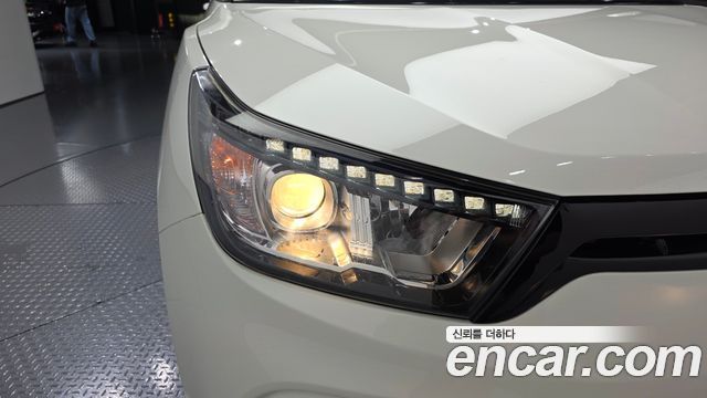 KG Mobility (SsangYong) Tivoli VX 2WD 2016 — фото 22