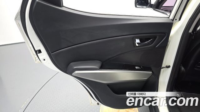KG Mobility (SsangYong) Tivoli VX 2WD 2016 — фото 25