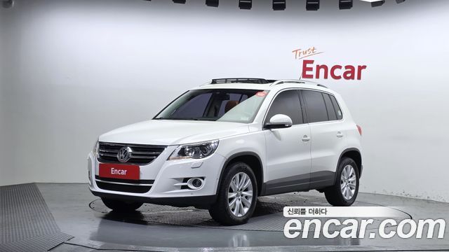 Volkswagen Tiguan 2.0 TDI 5N 2011 — фото 1
