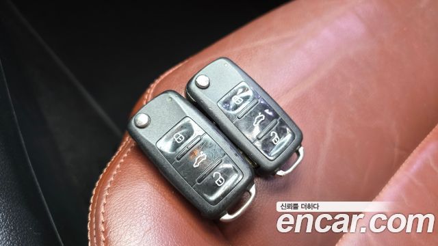 Volkswagen Tiguan 2.0 TDI 5N 2011 — фото 18