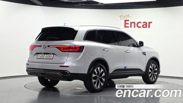 Renault Korea QM6 2.0 LPe LE Signature 2WD 2023 — фото 2