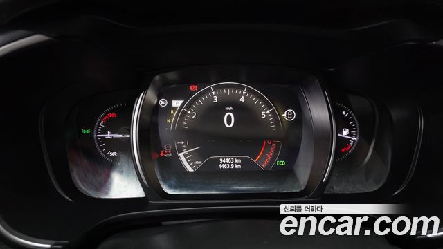 Renault Korea QM6 2.0 LPe LE Signature 2WD 2023 — фото 8