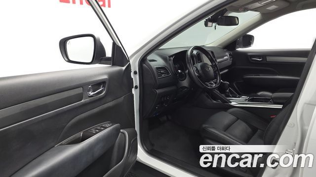 Renault Korea QM6 2.0 LPe LE Signature 2WD 2023 — фото 10