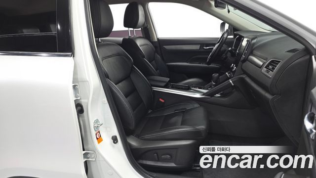 Renault Korea QM6 2.0 LPe LE Signature 2WD 2023 — фото 11