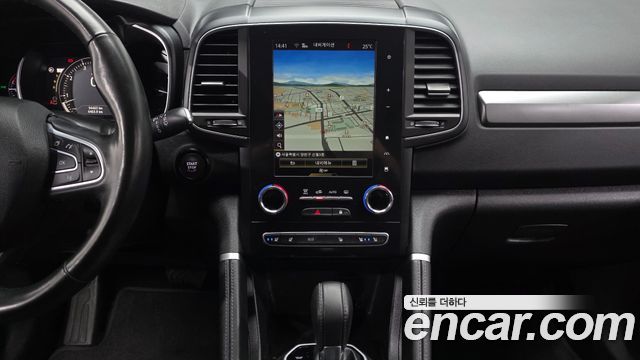 Renault Korea QM6 2.0 LPe LE Signature 2WD 2023 — фото 14