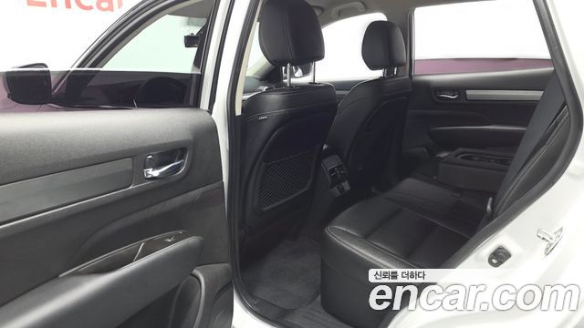 Renault Korea QM6 2.0 LPe LE Signature 2WD 2023 — фото 26