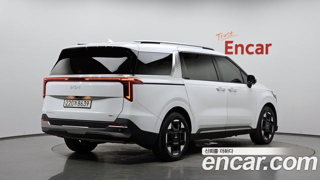 Kia Carnival (IV) HEV 9seater Signature 2024 — фото 2