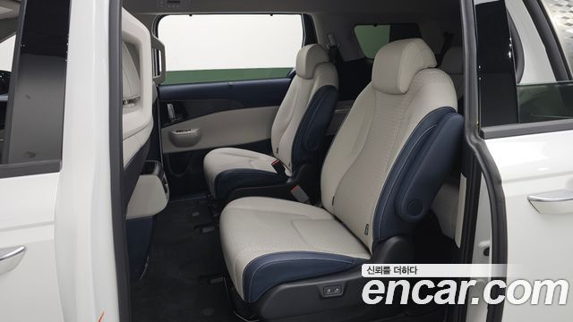 Kia Carnival (IV) HEV 9seater Signature 2024 — фото 26