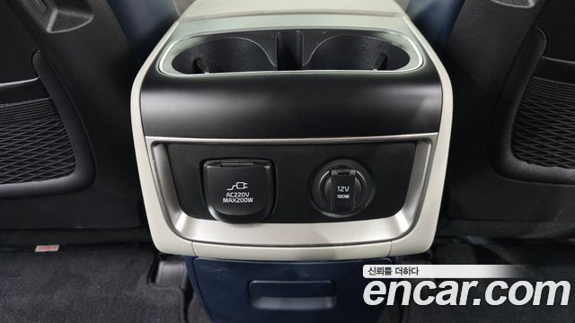 Kia Carnival (IV) HEV 9seater Signature 2024 — фото 36