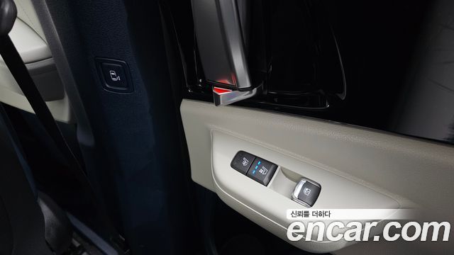 Kia Carnival (IV) HEV 9seater Signature 2024 — фото 37