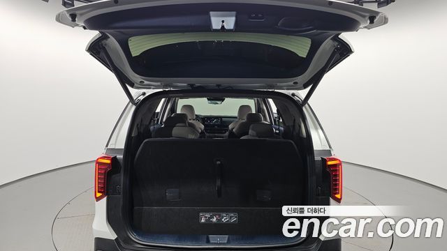 Kia Carnival (IV) HEV 9seater Signature 2024 — фото 39