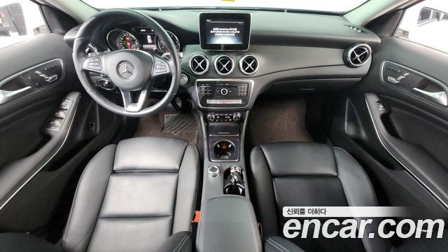 Mercedes-Benz GLA-Class (X156) GLA220 2019 — фото 7