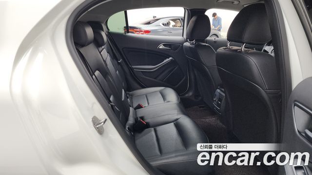 Mercedes-Benz GLA-Class (X156) GLA220 2019 — фото 11