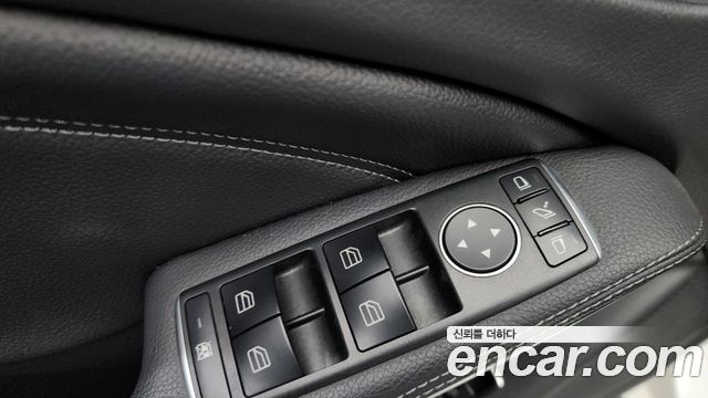 Mercedes-Benz GLA-Class (X156) GLA220 2019 — фото 20