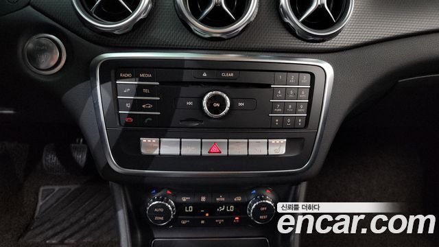 Mercedes-Benz GLA-Class (X156) GLA220 2019 — фото 30