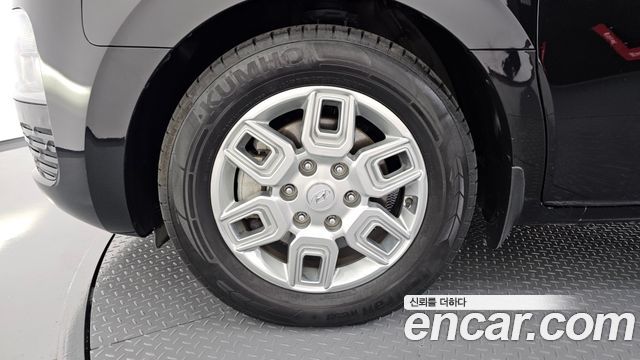 Hyundai Staria Cargo 5-Seater Modern 2023 — фото 5
