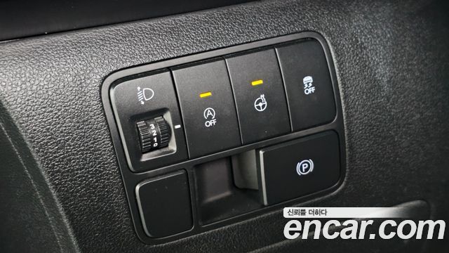 Hyundai Staria Cargo 5-Seater Modern 2023 — фото 15