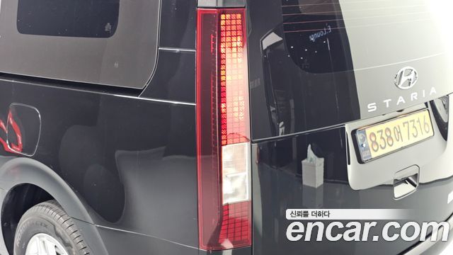 Hyundai Staria Cargo 5-Seater Modern 2023 — фото 23