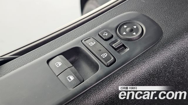Hyundai Staria Cargo 5-Seater Modern 2023 — фото 28