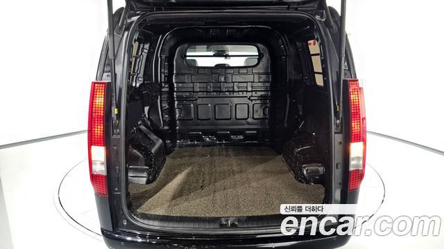 Hyundai Staria Cargo 5-Seater Modern 2023 — фото 29