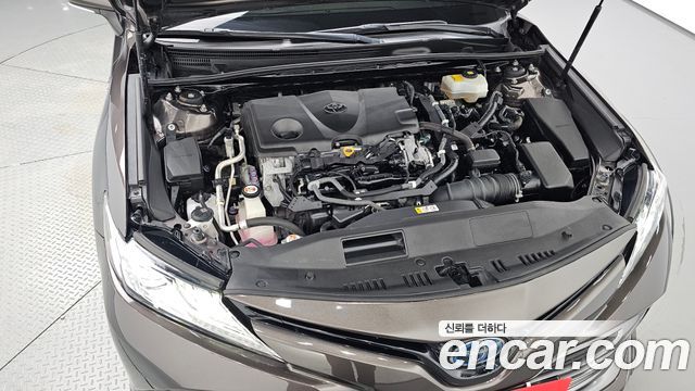 Toyota Camry (XV70) 2.5 XLE Hybrid 2018 — фото 6