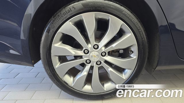 Chevrolet Malibu 2.0 Turbo LT Permium 2017 — фото 5