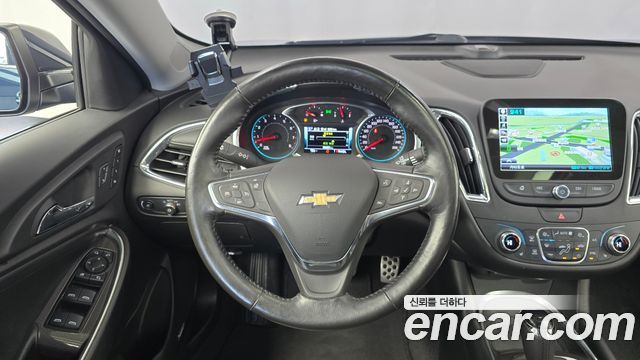 Chevrolet Malibu 2.0 Turbo LT Permium 2017 — фото 17