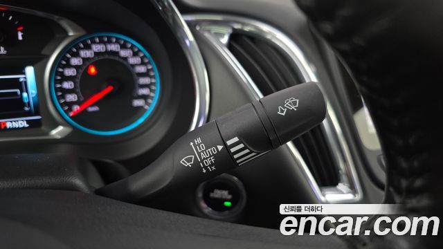 Chevrolet Malibu 2.0 Turbo LT Permium 2017 — фото 33