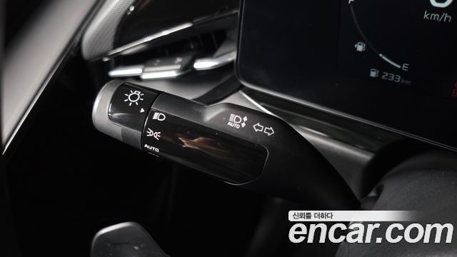 Kia Niro Prestige 2022 — фото 32
