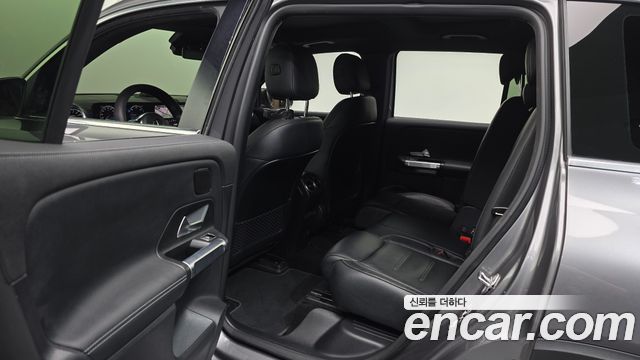 Mercedes-Benz EQB (X243) EQB300 4MATIC AMG Line 2022 — фото 17