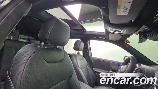 Mercedes-Benz EQB (X243) EQB300 4MATIC AMG Line 2022 — фото 20