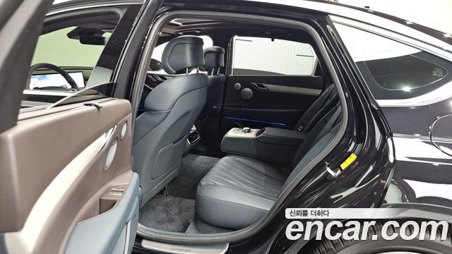 Genesis G80 (RG3) Gasoline 3.5 Turbo AWD 2027 — фото 11