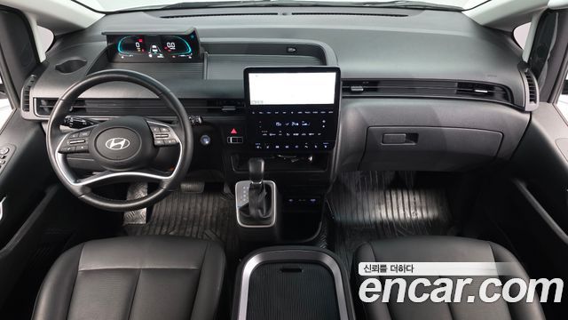 Hyundai Staria HEV 1.6 Cargo 5-Seater Modern 2025 — фото 7