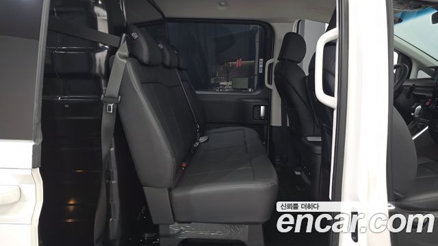 Hyundai Staria HEV 1.6 Cargo 5-Seater Modern 2025 — фото 12